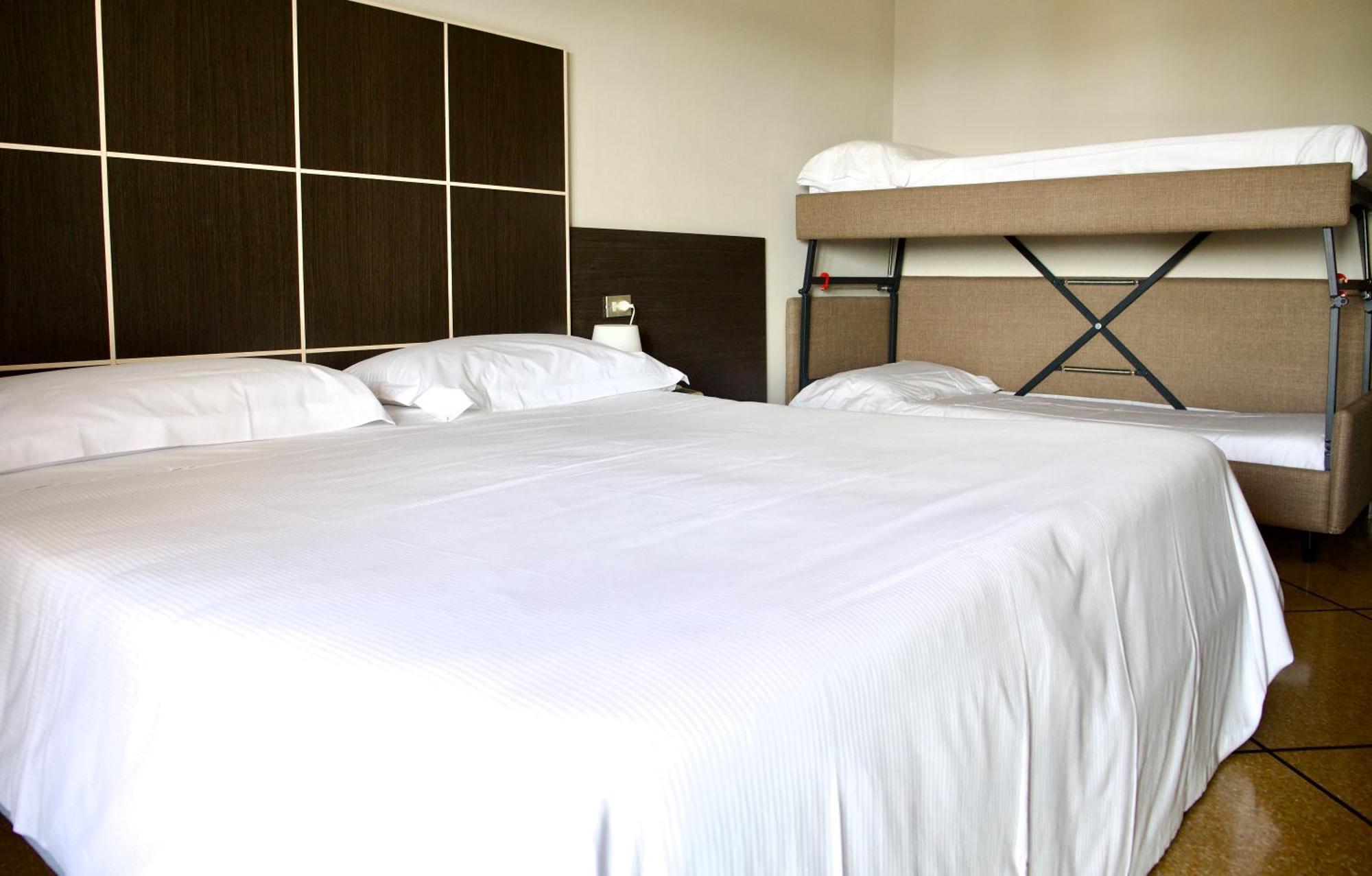 Hotel Mediterraneo كافي دي لافانيا المظهر الخارجي الصورة