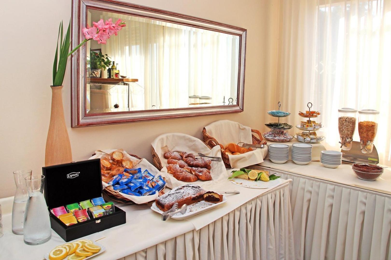 Hotel Mediterraneo كافي دي لافانيا المظهر الخارجي الصورة