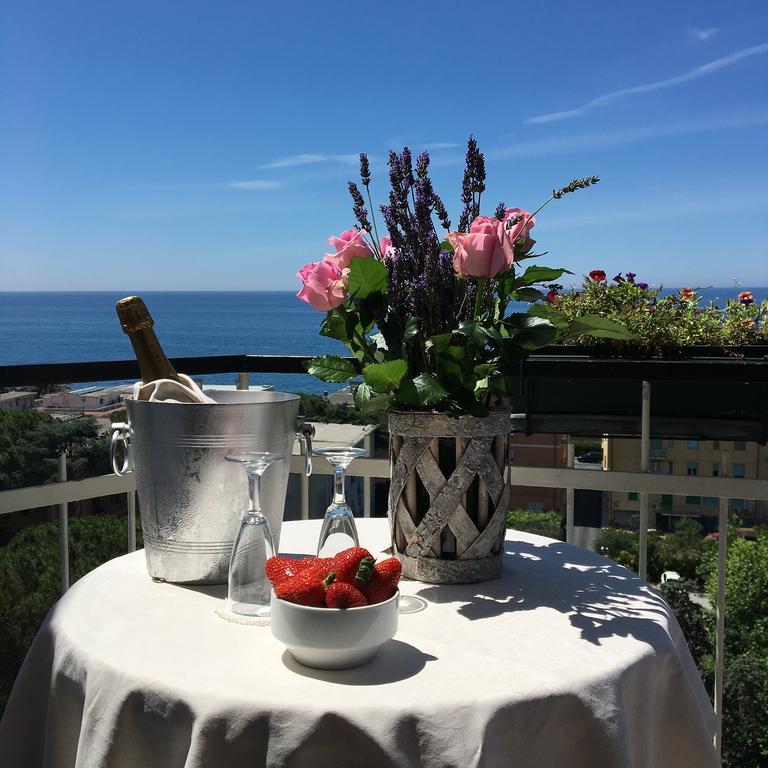 Hotel Mediterraneo كافي دي لافانيا المظهر الخارجي الصورة