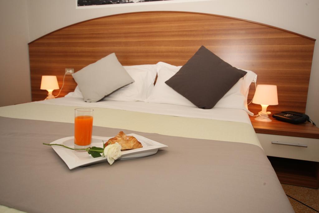Hotel Mediterraneo كافي دي لافانيا المظهر الخارجي الصورة