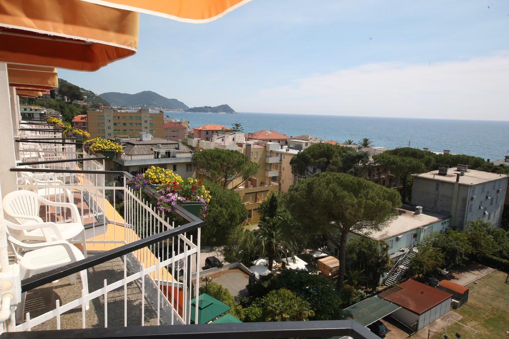 Hotel Mediterraneo كافي دي لافانيا المظهر الخارجي الصورة